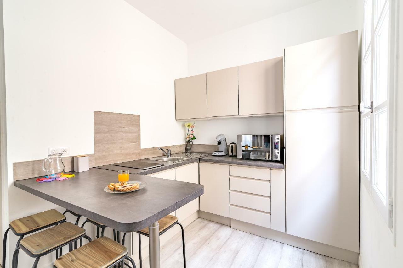 Chambre Et Appartements Entre Le Pont D Avignon Et Le Palais Des Papes Kültér fotó